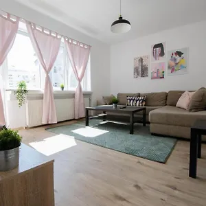 Apartament Bright Near Cismigiu And Old Town, Bucureşti