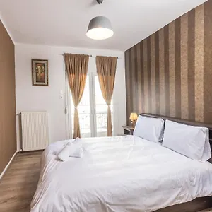 gavi-eleven-apartment.hotels-of-thessaloniki.com/